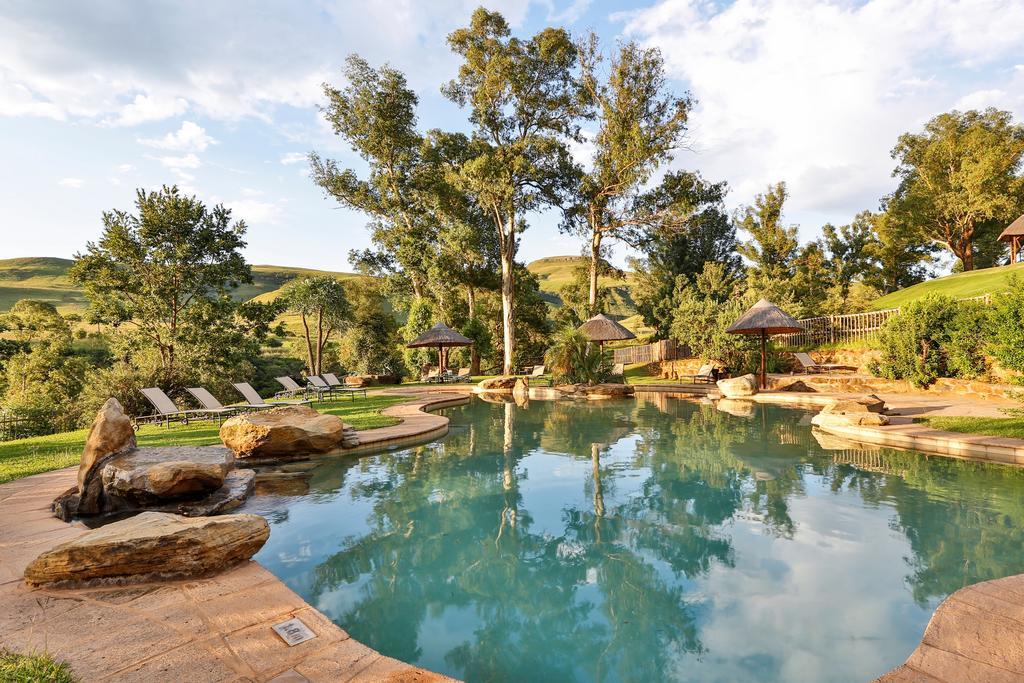 Montusi Mountain Lodge Bonjaneni المظهر الخارجي الصورة