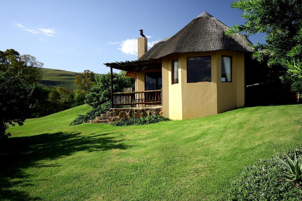 Montusi Mountain Lodge Bonjaneni الغرفة الصورة